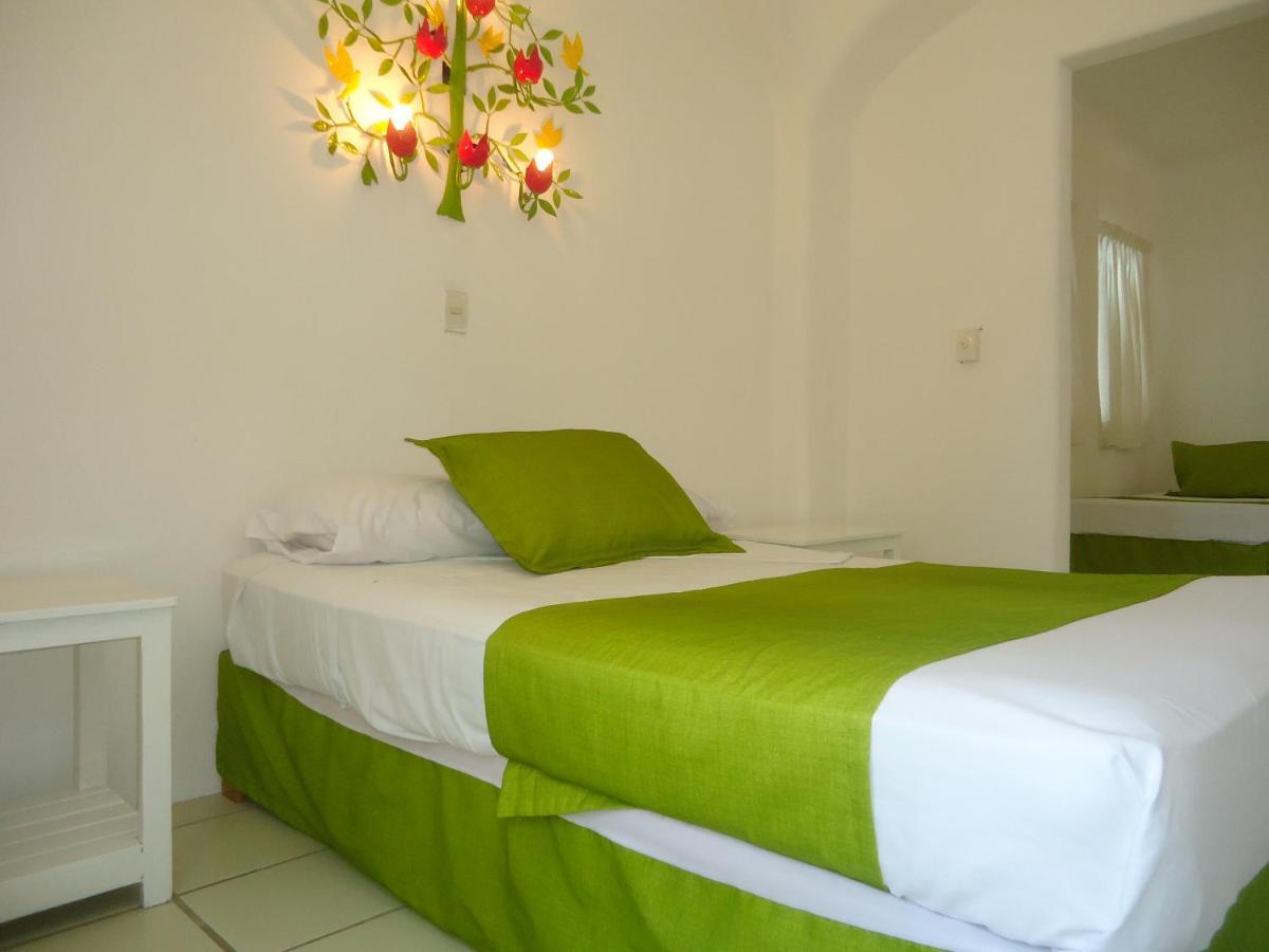 Casa Mexicana La Reyna Manzanillo Ngoại thất bức ảnh