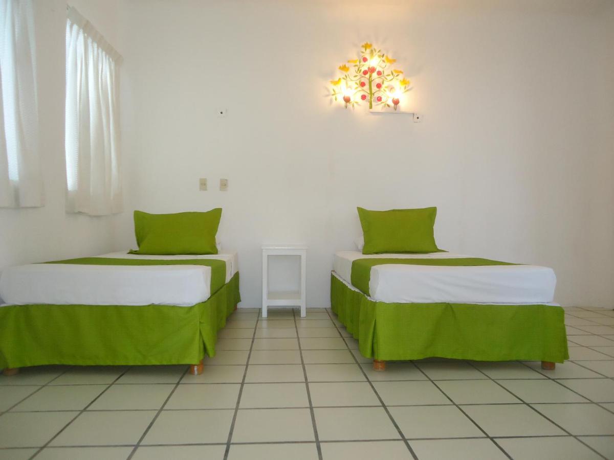 Casa Mexicana La Reyna Manzanillo Ngoại thất bức ảnh